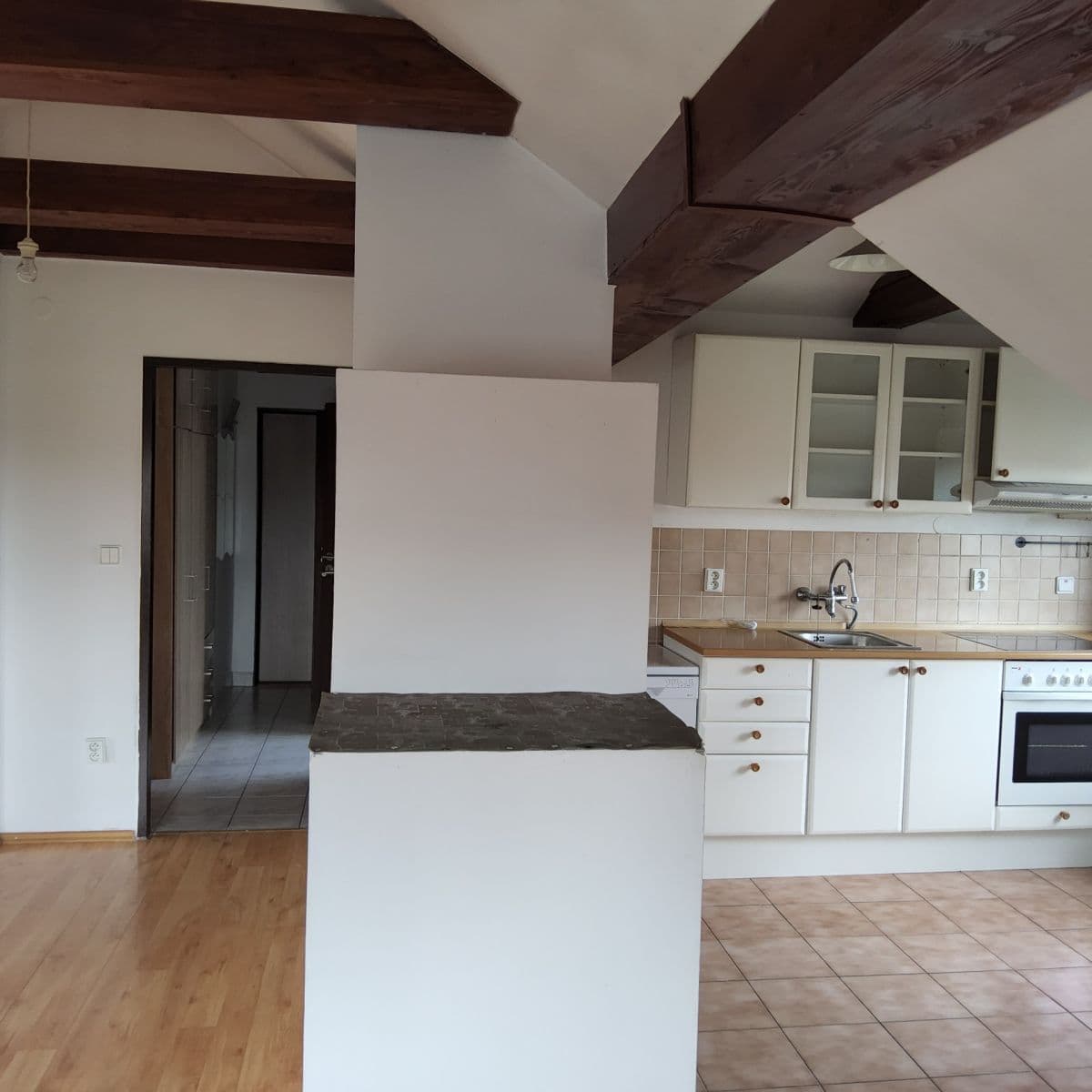 Predaj bytu 2-izbový 74 m², Sídlištní, Poděbrady, Středočeský kraj Predaj bytu 2-izbový 74 m², Sídlištní, Poděbrady, Středočeský kraj