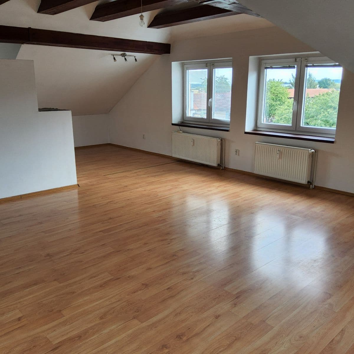 Predaj bytu 2-izbový 74 m², Sídlištní, Poděbrady, Středočeský kraj Predaj bytu 2-izbový 74 m², Sídlištní, Poděbrady, Středočeský kraj