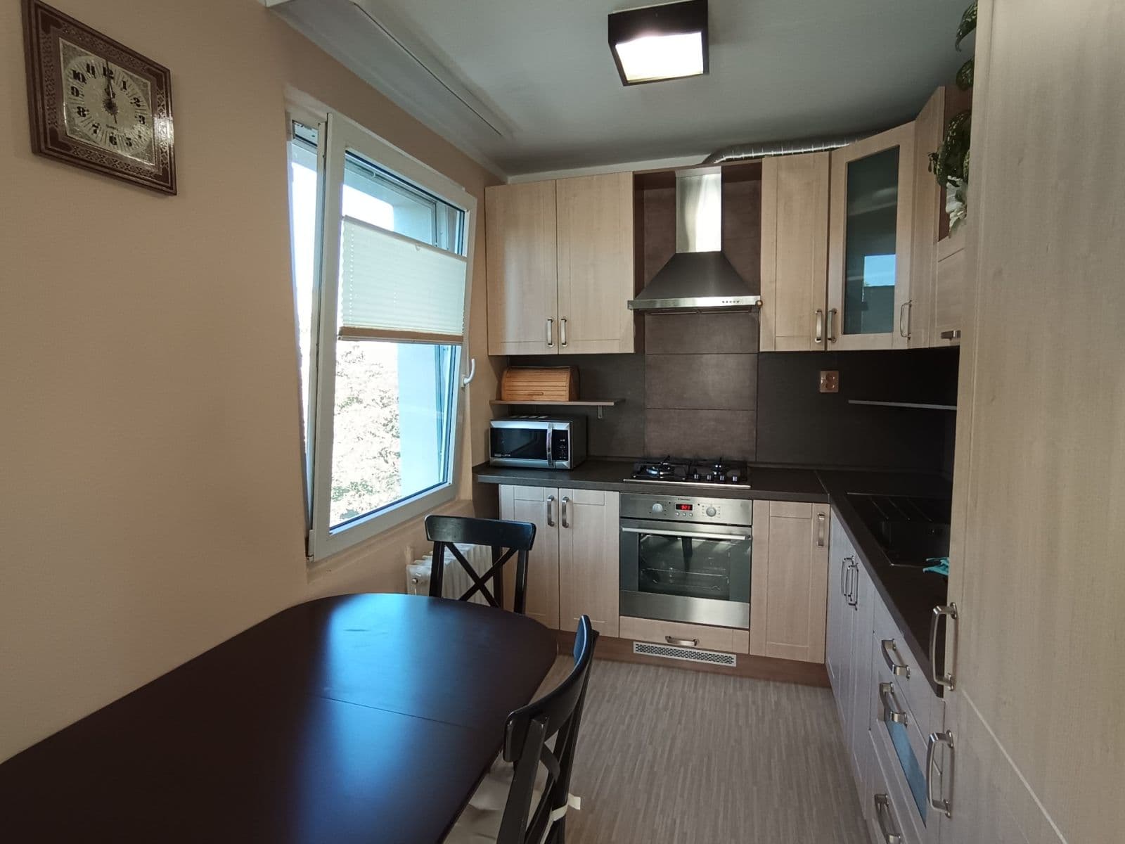 Predaj bytu 3-izbový 62 m², Litvínovská, Praha, Praha Predaj bytu 3-izbový 62 m², Litvínovská, Praha, Praha