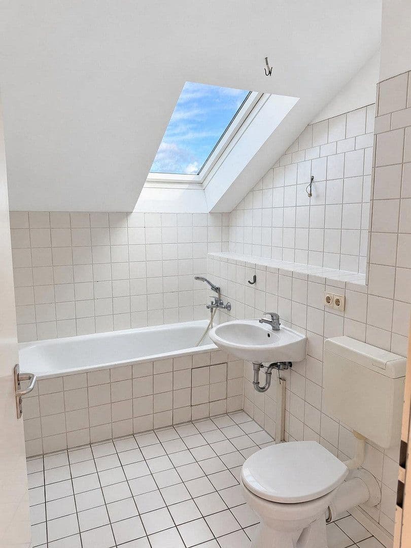Prenájom bytu 3-izbový 90 m², Velten, Brandenbursko Prenájom bytu 3-izbový 90 m², Velten, Brandenbursko
