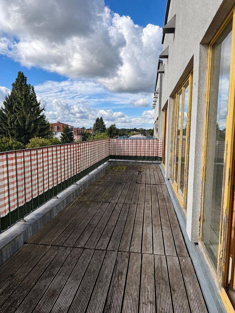 Prenájom bytu 3-izbový 90 m², Velten, Brandenbursko Prenájom bytu 3-izbový 90 m², Velten, Brandenbursko