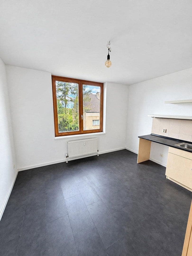 Prenájom bytu 3-izbový 84 m², Velten, Brandenbursko Prenájom bytu 3-izbový 84 m², Velten, Brandenbursko
