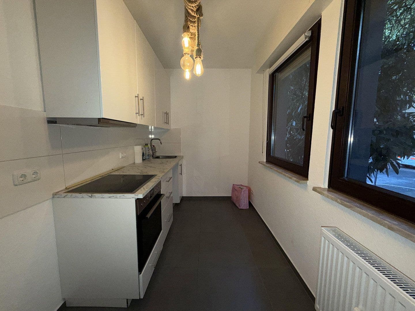 Prenájom bytu 2-izbový 54 m², Uhlandstraße 31, Frankfurt am Main, Hesensko Prenájom bytu 2-izbový 54 m², Uhlandstraße 31, Frankfurt am Main, Hesensko