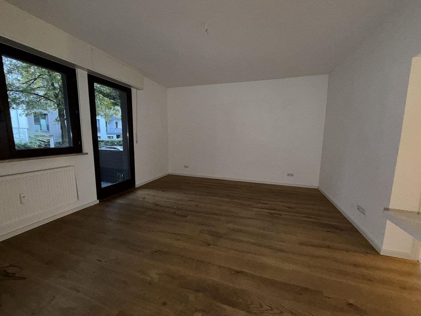 Prenájom bytu 2-izbový 54 m², Uhlandstraße 31, Frankfurt am Main, Hesensko Prenájom bytu 2-izbový 54 m², Uhlandstraße 31, Frankfurt am Main, Hesensko