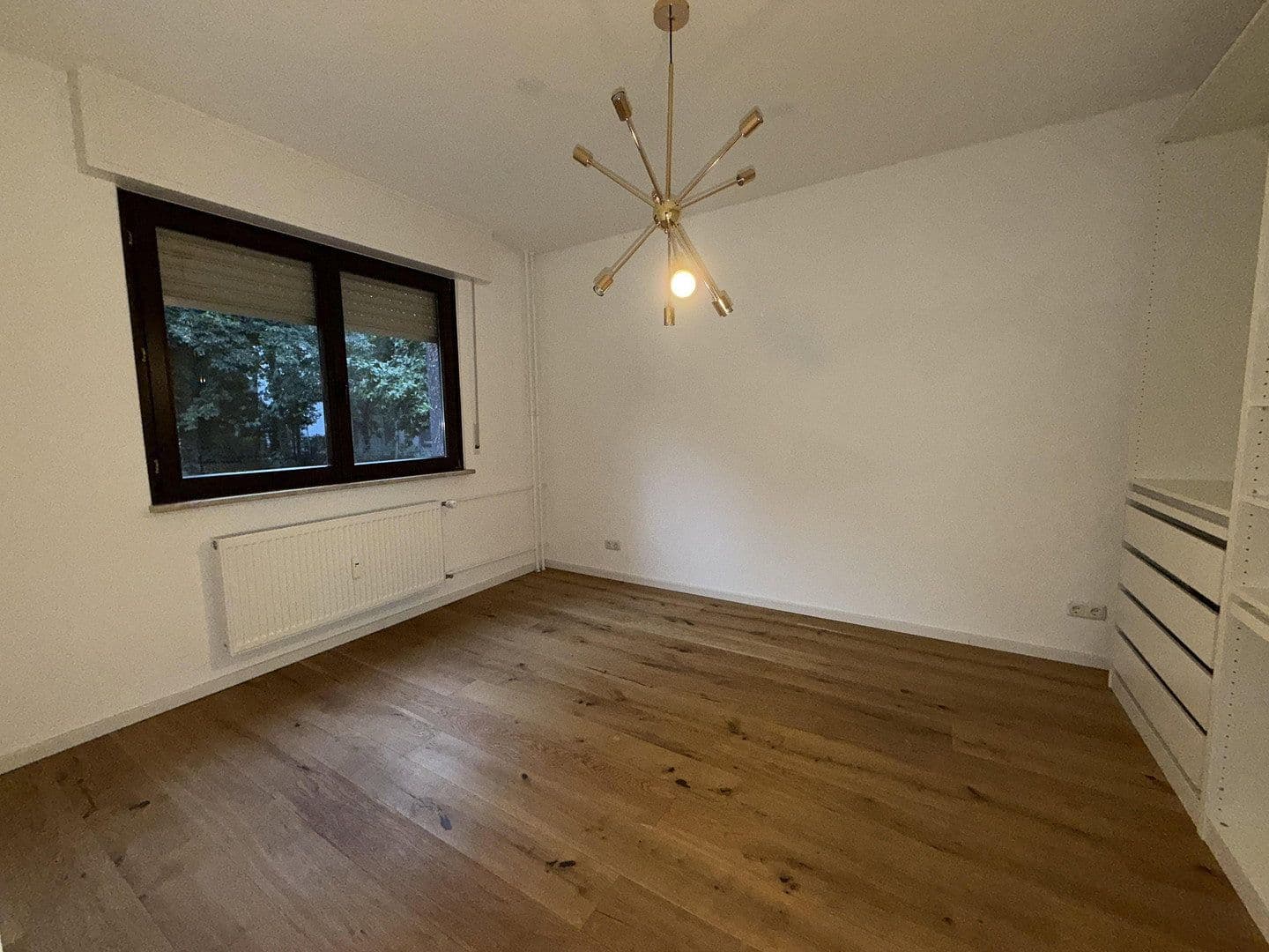 Prenájom bytu 2-izbový 54 m², Uhlandstraße 31, Frankfurt am Main, Hesensko Prenájom bytu 2-izbový 54 m², Uhlandstraße 31, Frankfurt am Main, Hesensko