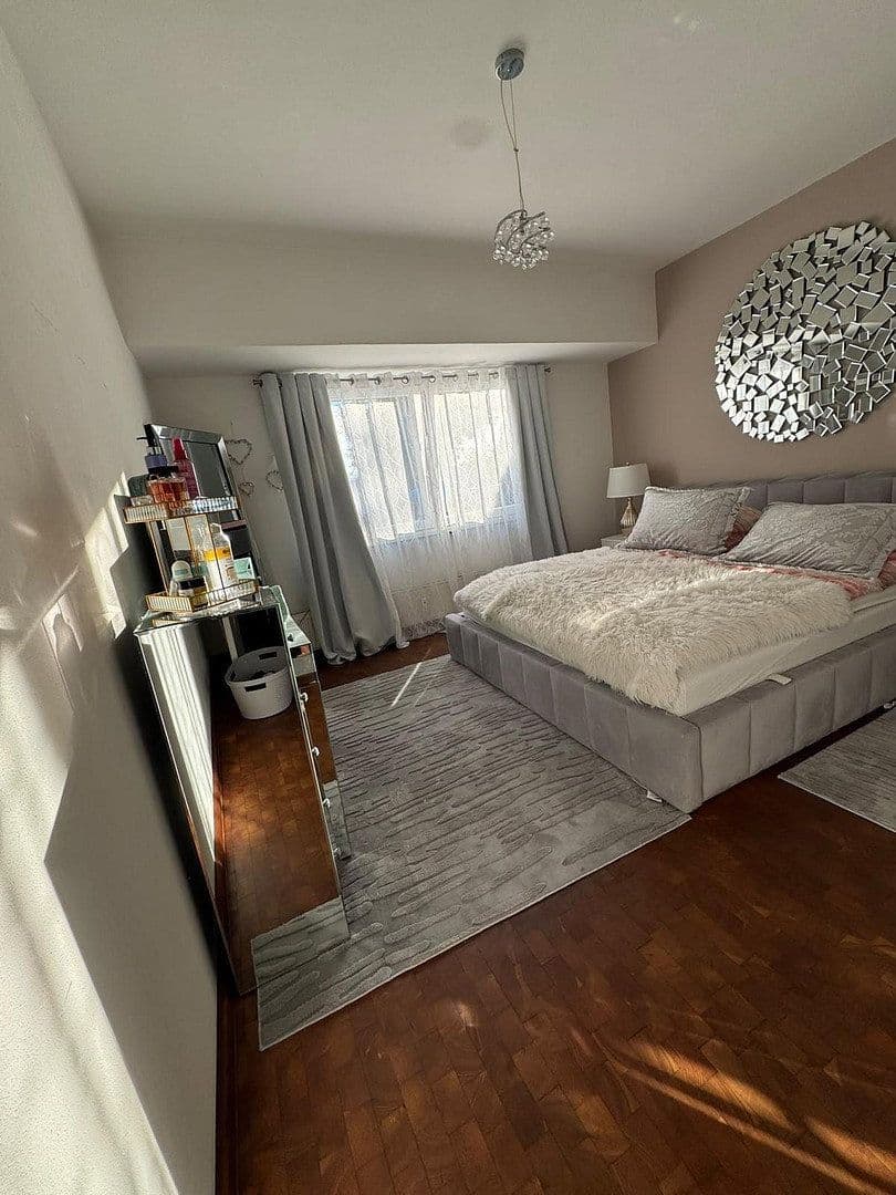 Predaj bytu 4-izbový 140 m², Georg Baumann str 1, Calw, Bádensko-Wurttembersko Predaj bytu 4-izbový 140 m², Georg Baumann str 1, Calw, Bádensko-Wurttembersko