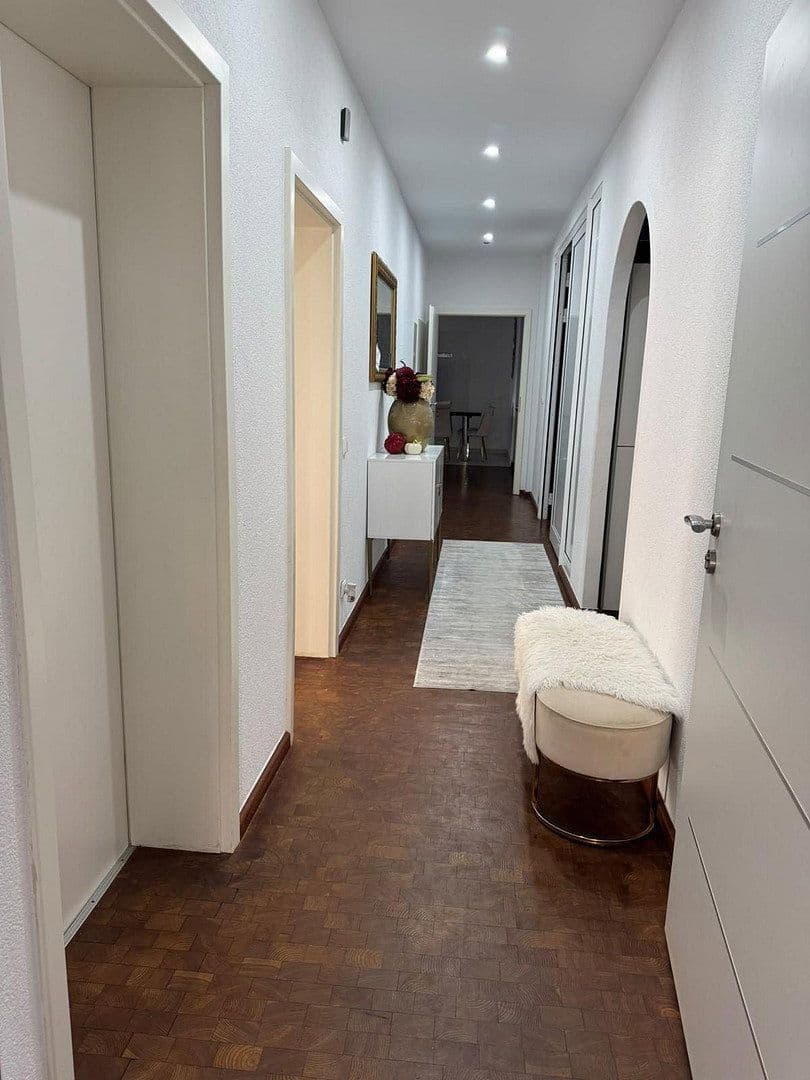 Predaj bytu 4-izbový 140 m², Georg Baumann str 1, Calw, Bádensko-Wurttembersko Predaj bytu 4-izbový 140 m², Georg Baumann str 1, Calw, Bádensko-Wurttembersko
