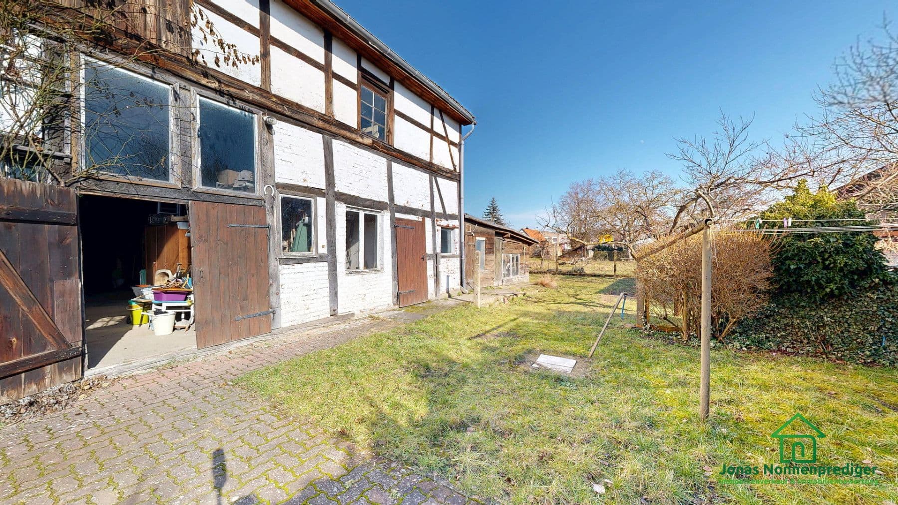 Predaj domu 131 m², pozemok 1.221 m², Berliner Straße 38a, Lenzen (Elbe), Brandenbursko Predaj domu 131 m², pozemok 1.221 m², Berliner Straße 38a, Lenzen (Elbe), Brandenbursko