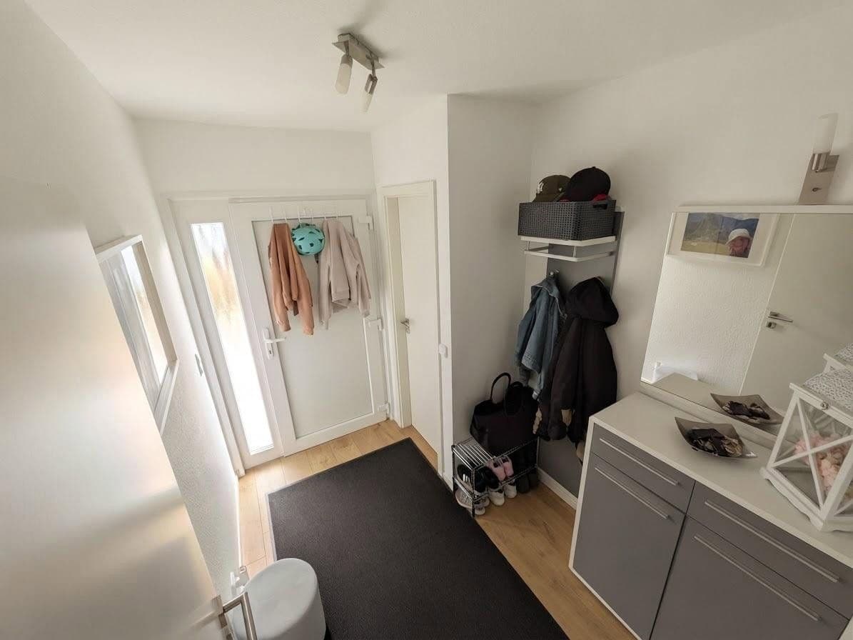 Predaj domu 115 m², pozemok 326 m², Delmenhorst, Dolné Sasko Predaj domu 115 m², pozemok 326 m², Delmenhorst, Dolné Sasko