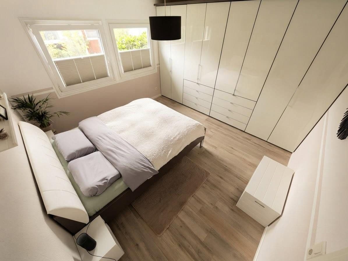 Predaj domu 115 m², pozemok 326 m², Delmenhorst, Dolné Sasko Predaj domu 115 m², pozemok 326 m², Delmenhorst, Dolné Sasko