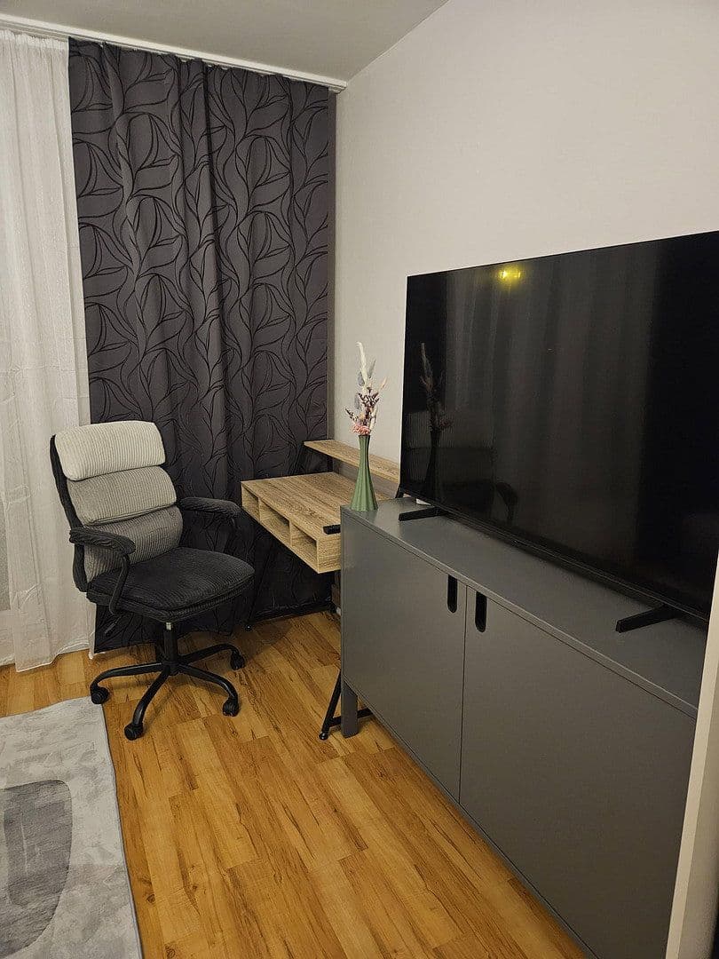 Prenájom bytu 16 m², Aachener Str. 17, Berlin, Berlín Prenájom bytu 16 m², Aachener Str. 17, Berlin, Berlín