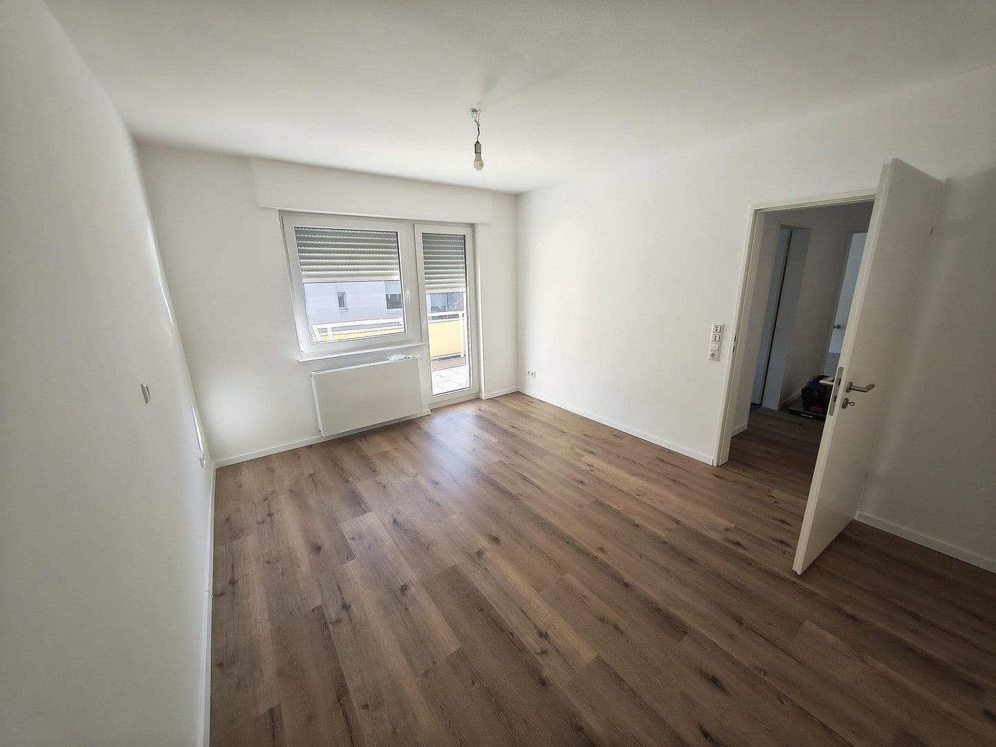 Prenájom bytu 3-izbový 87 m², Merzennicher Straße 6, Düren, Severné Porýnie - Westfálsko Prenájom bytu 3-izbový 87 m², Merzennicher Straße 6, Düren, Severné Porýnie - Westfálsko