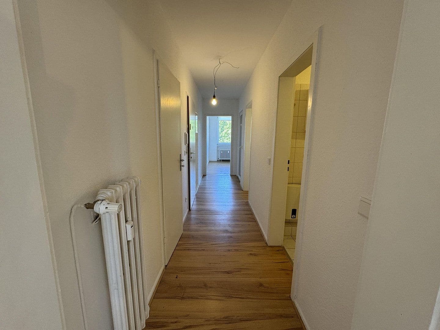 Prenájom bytu 2-izbový 41 m², Knappenstraße 80, Oberhausen, Severné Porýnie - Westfálsko Prenájom bytu 2-izbový 41 m², Knappenstraße 80, Oberhausen, Severné Porýnie - Westfálsko