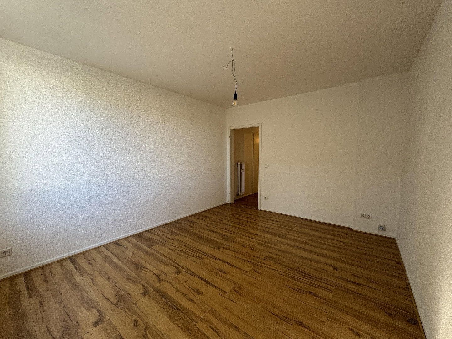 Prenájom bytu 2-izbový 41 m², Knappenstraße 80, Oberhausen, Severné Porýnie - Westfálsko Prenájom bytu 2-izbový 41 m², Knappenstraße 80, Oberhausen, Severné Porýnie - Westfálsko