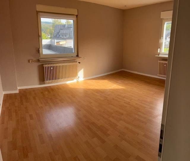 Prenájom bytu 3-izbový 75 m², Bliesenbacher Str. 10, Engelskirchen, Severné Porýnie - Westfálsko Prenájom bytu 3-izbový 75 m², Bliesenbacher Str. 10, Engelskirchen, Severné Porýnie - Westfálsko
