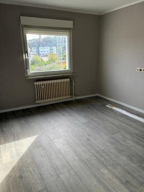 Prenájom bytu 3-izbový 75 m², Bliesenbacher Str. 10, Engelskirchen, Severné Porýnie - Westfálsko Prenájom bytu 3-izbový 75 m², Bliesenbacher Str. 10, Engelskirchen, Severné Porýnie - Westfálsko