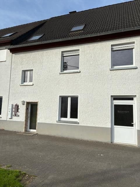 Prenájom bytu 3-izbový 75 m², Bliesenbacher Str. 10, Engelskirchen, Severné Porýnie - Westfálsko Prenájom bytu 3-izbový 75 m², Bliesenbacher Str. 10, Engelskirchen, Severné Porýnie - Westfálsko