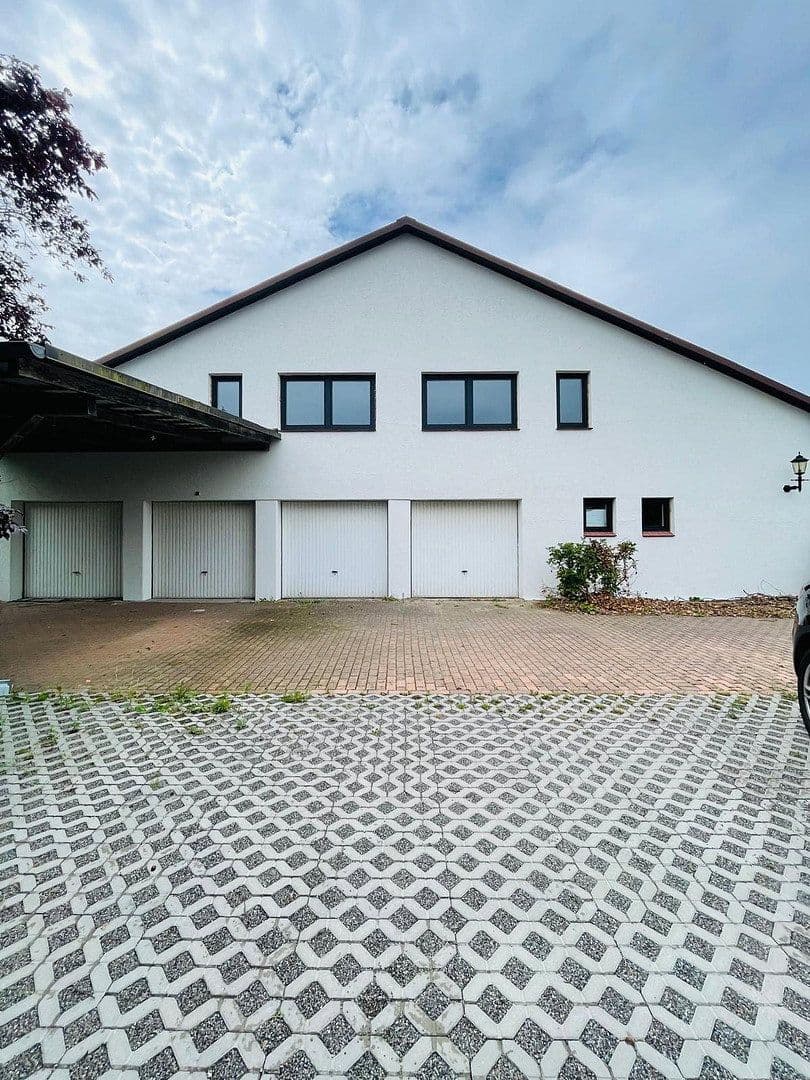 Prenájom nebytového priestoru 1.898 m², Boschstraße 22, Winsen (Luhe), Dolné Sasko Prenájom nebytového priestoru 1.898 m², Boschstraße 22, Winsen (Luhe), Dolné Sasko