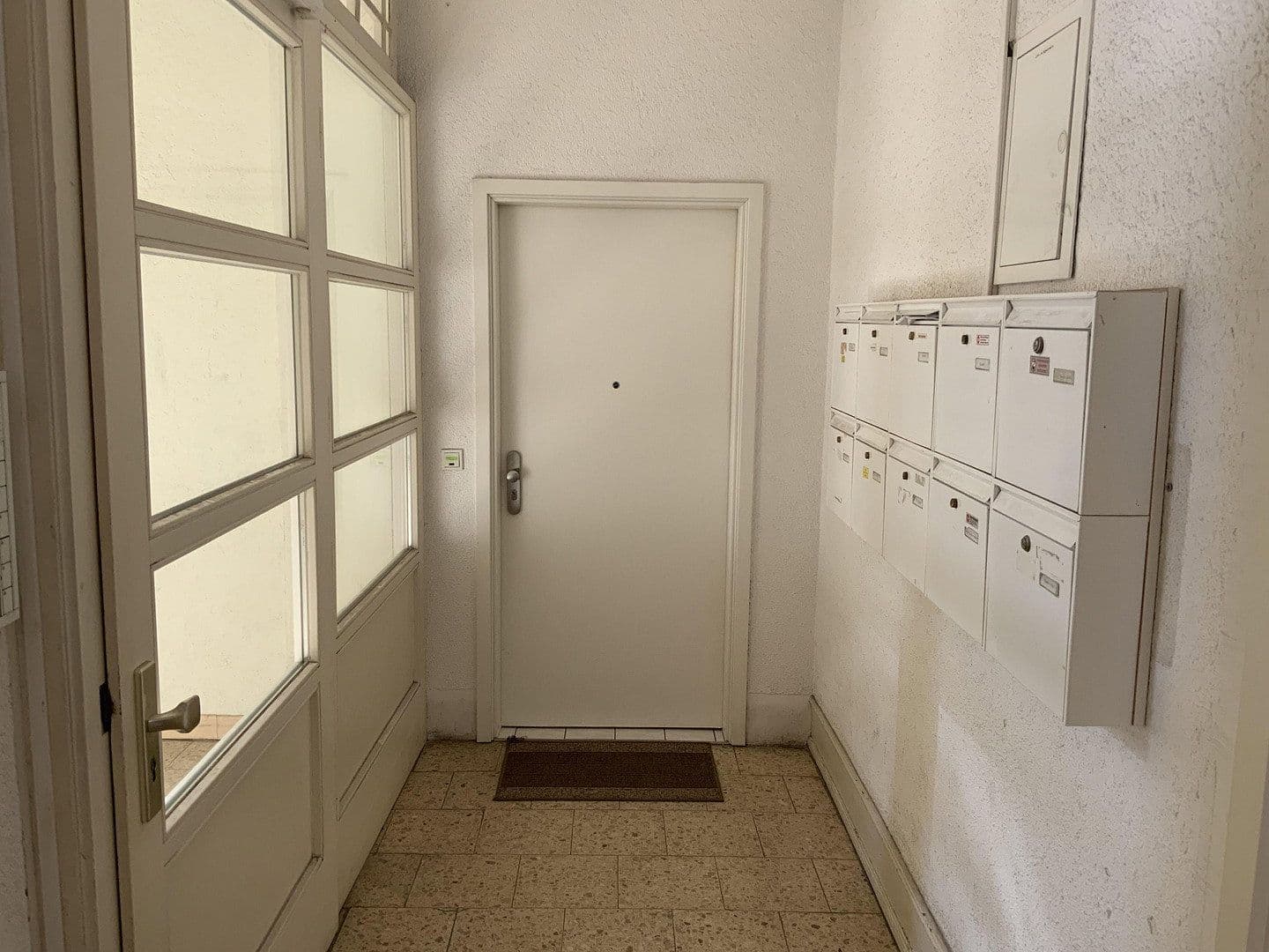 Prenájom bytu 1-izbový 46 m², Rheinstr. 52, Wiesbaden, Hesensko Prenájom bytu 1-izbový 46 m², Rheinstr. 52, Wiesbaden, Hesensko