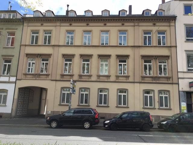 Prenájom bytu 1-izbový 46 m², Rheinstr. 52, Wiesbaden, Hesensko Prenájom bytu 1-izbový 46 m², Rheinstr. 52, Wiesbaden, Hesensko