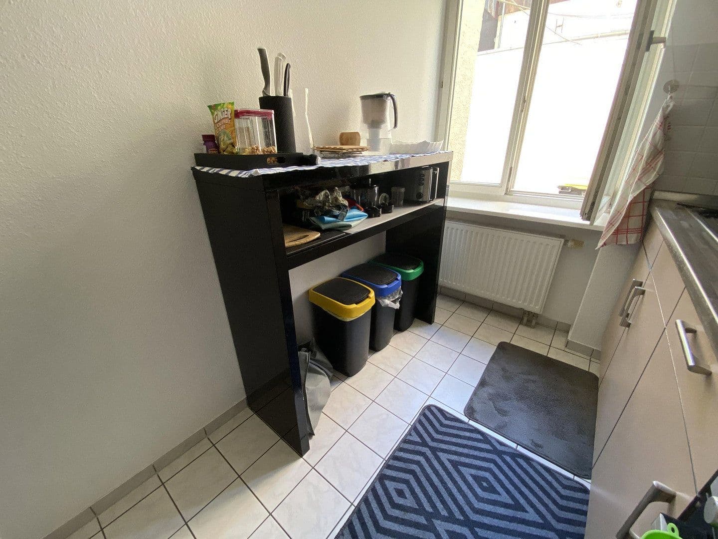 Prenájom bytu 1-izbový 46 m², Rheinstr. 52, Wiesbaden, Hesensko Prenájom bytu 1-izbový 46 m², Rheinstr. 52, Wiesbaden, Hesensko