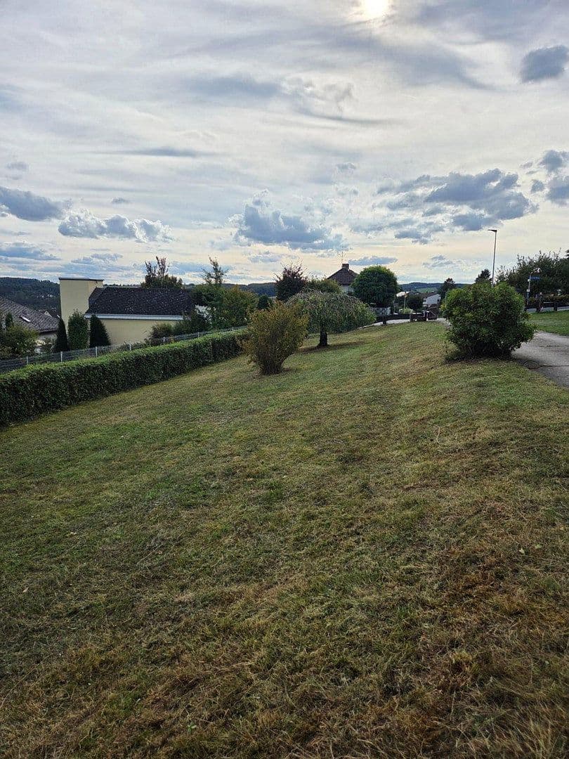 Predaj domu 165 m², pozemok 1.213 m², Zu den Birken 14, Weinbach, Hesensko Predaj domu 165 m², pozemok 1.213 m², Zu den Birken 14, Weinbach, Hesensko