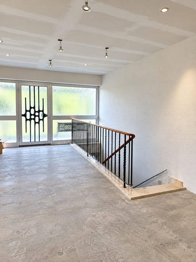 Predaj domu 165 m², pozemok 1.213 m², Zu den Birken 14, Weinbach, Hesensko Predaj domu 165 m², pozemok 1.213 m², Zu den Birken 14, Weinbach, Hesensko