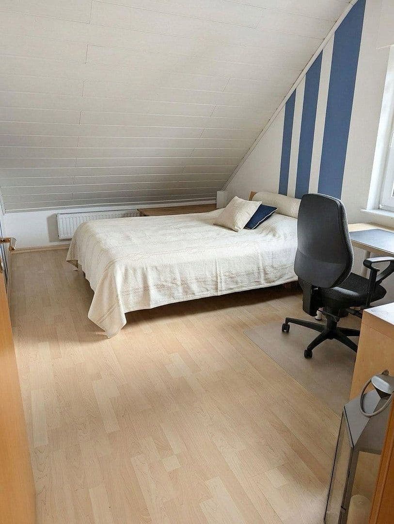 Predaj domu 145 m², pozemok 224 m², Urmitz, Porýnie-Falcko Predaj domu 145 m², pozemok 224 m², Urmitz, Porýnie-Falcko