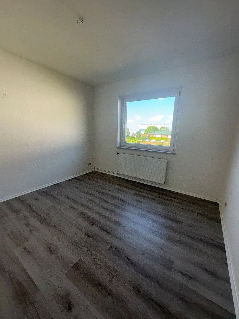 Prenájom bytu 2-izbový 49 m², Bremerhaven, Brémy Prenájom bytu 2-izbový 49 m², Bremerhaven, Brémy