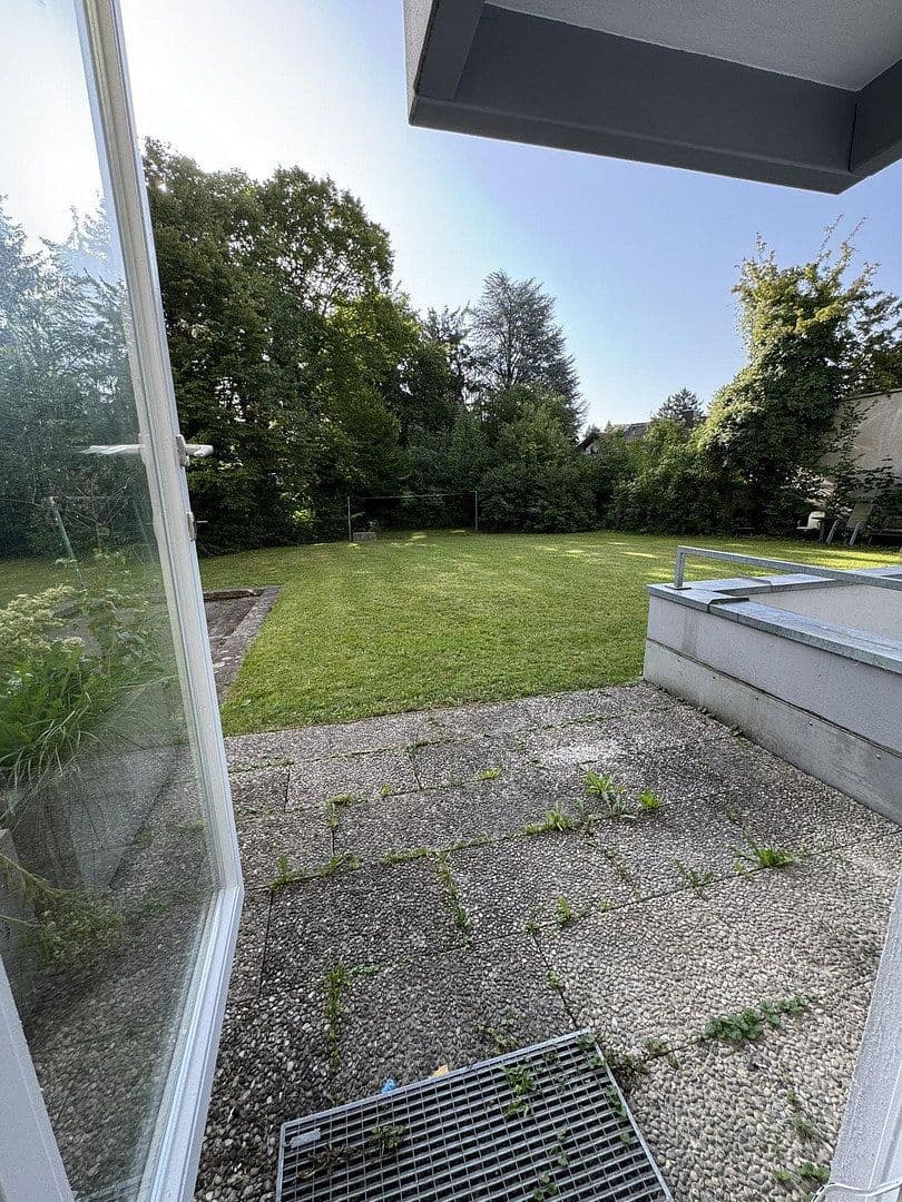 Prenájom bytu 1-izbový 28 m², München, Bavorsko Prenájom bytu 1-izbový 28 m², München, Bavorsko