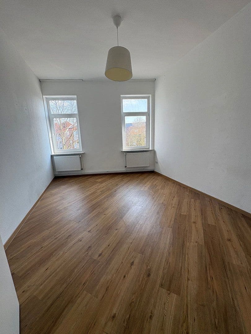 Prenájom bytu 3-izbový 83 m², Stresemannstraße 235/237, Bremerhaven, Brémy Prenájom bytu 3-izbový 83 m², Stresemannstraße 235/237, Bremerhaven, Brémy