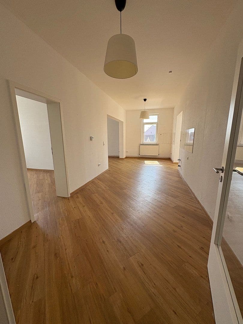 Prenájom bytu 3-izbový 83 m², Stresemannstraße 235/237, Bremerhaven, Brémy Prenájom bytu 3-izbový 83 m², Stresemannstraße 235/237, Bremerhaven, Brémy