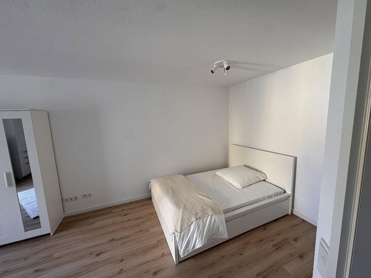 Prenájom bytu 1-izbový 35 m², Sonnenstraße 5, Fürth, Bavorsko Prenájom bytu 1-izbový 35 m², Sonnenstraße 5, Fürth, Bavorsko