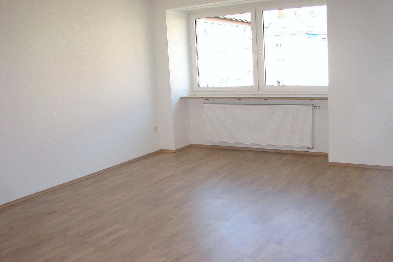 Prenájom bytu 1-izbový 40 m², Nürnberg, Bavorsko Prenájom bytu 1-izbový 40 m², Nürnberg, Bavorsko