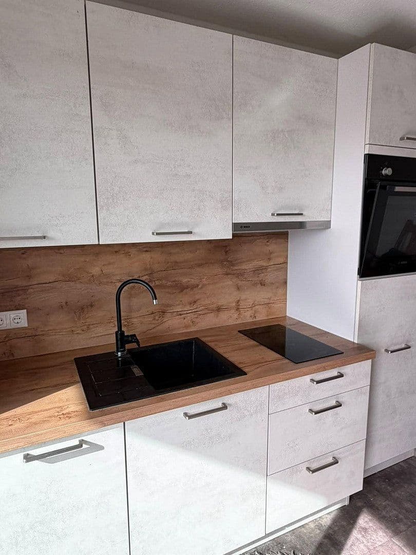 Prenájom bytu 1-izbový 34 m², Bahnhofstr. 2, Grebenstein, Hesensko Prenájom bytu 1-izbový 34 m², Bahnhofstr. 2, Grebenstein, Hesensko