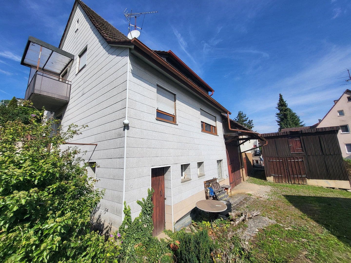 Predaj domu 127 m², pozemok 678 m², Höflestraße 11, Unterensingen, Bádensko-Wurttembersko Predaj domu 127 m², pozemok 678 m², Höflestraße 11, Unterensingen, Bádensko-Wurttembersko