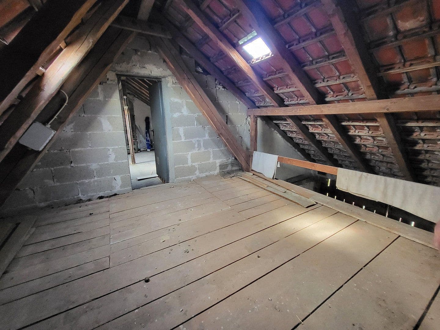 Predaj domu 127 m², pozemok 678 m², Höflestraße 11, Unterensingen, Bádensko-Wurttembersko Predaj domu 127 m², pozemok 678 m², Höflestraße 11, Unterensingen, Bádensko-Wurttembersko