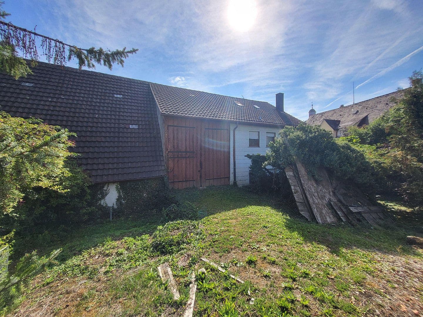 Predaj domu 127 m², pozemok 678 m², Höflestraße 11, Unterensingen, Bádensko-Wurttembersko Predaj domu 127 m², pozemok 678 m², Höflestraße 11, Unterensingen, Bádensko-Wurttembersko