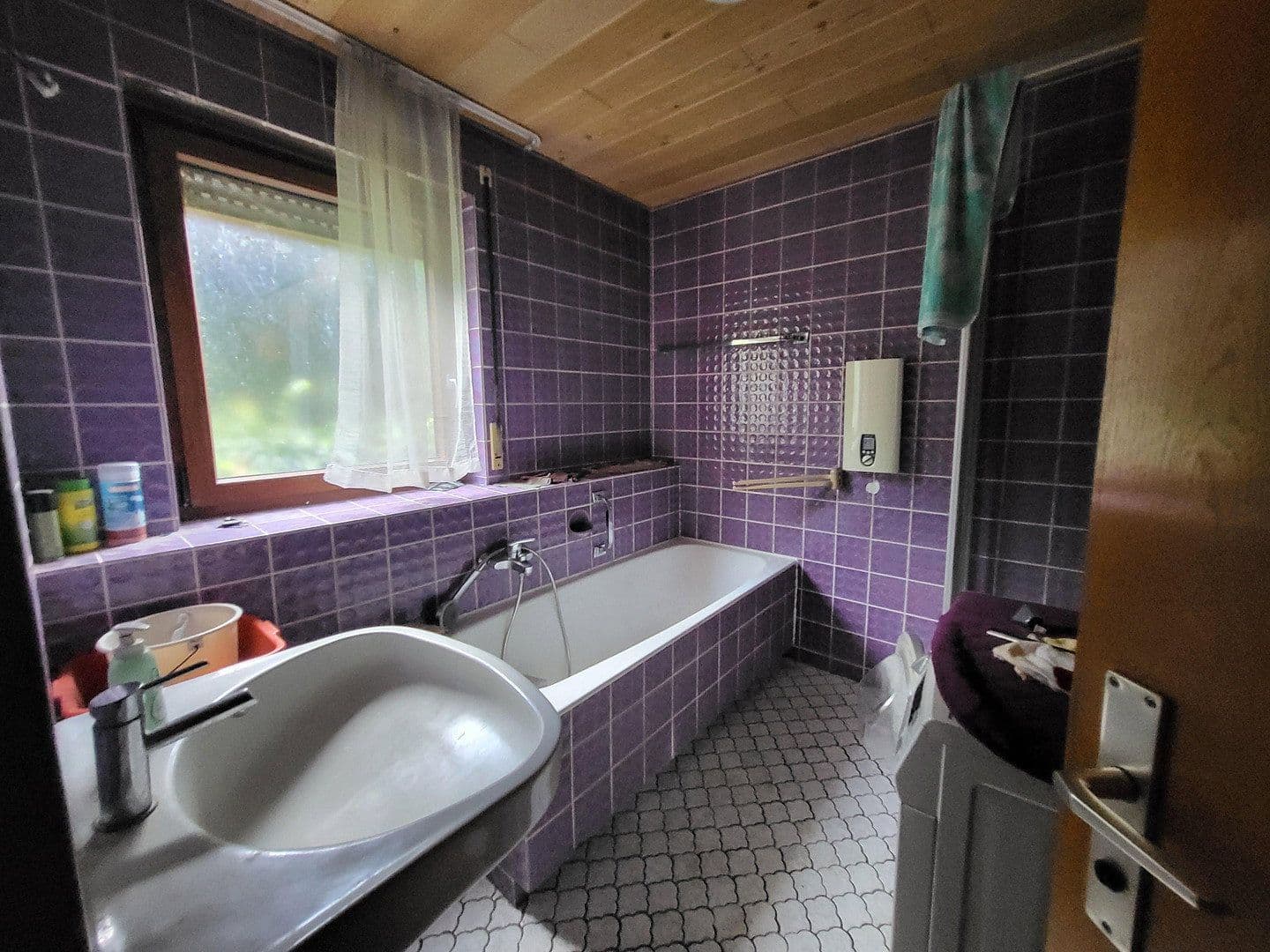 Predaj domu 127 m², pozemok 678 m², Höflestraße 11, Unterensingen, Bádensko-Wurttembersko Predaj domu 127 m², pozemok 678 m², Höflestraße 11, Unterensingen, Bádensko-Wurttembersko