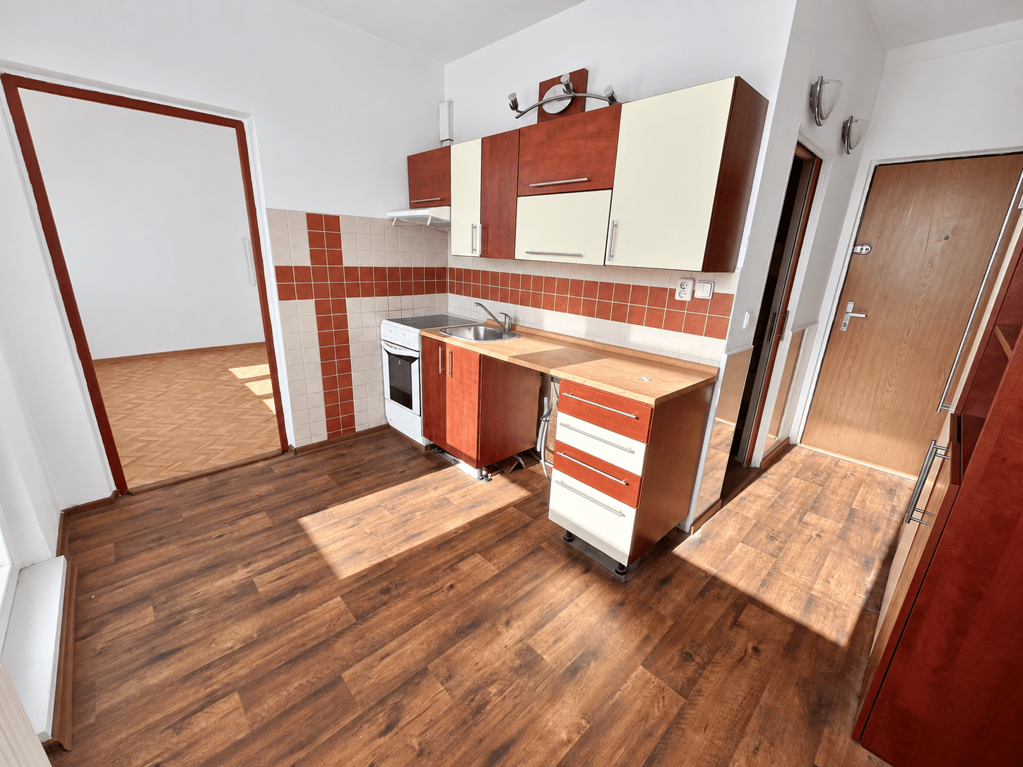 Prenájom bytu 2-izbový 50 m², Věžní, Kadaň, Ústecký kraj Prenájom bytu 2-izbový 50 m², Věžní, Kadaň, Ústecký kraj