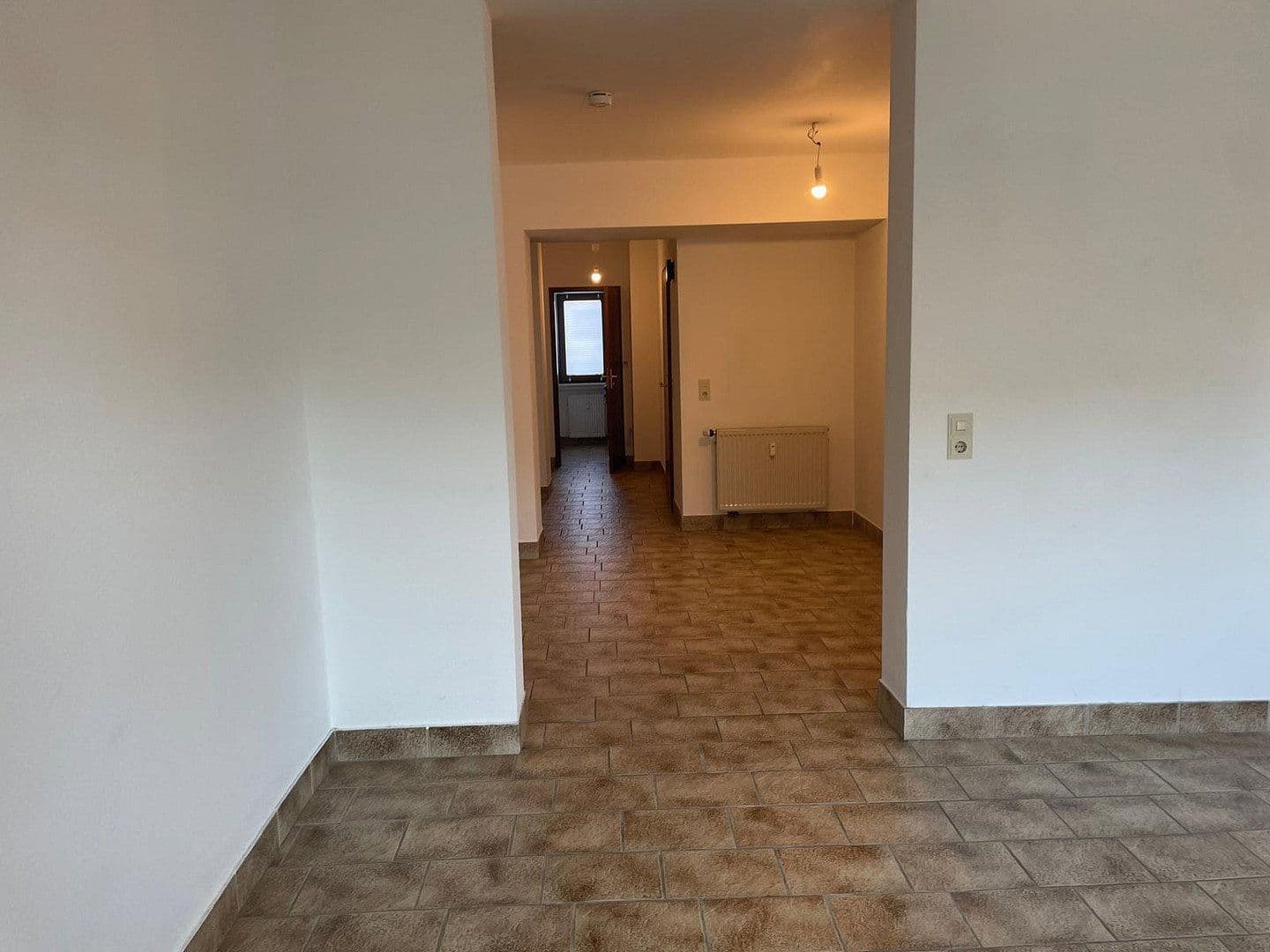 Prenájom bytu 3-izbový 58 m², Seestraße 14, Pottum, Porýnie-Falcko Prenájom bytu 3-izbový 58 m², Seestraße 14, Pottum, Porýnie-Falcko