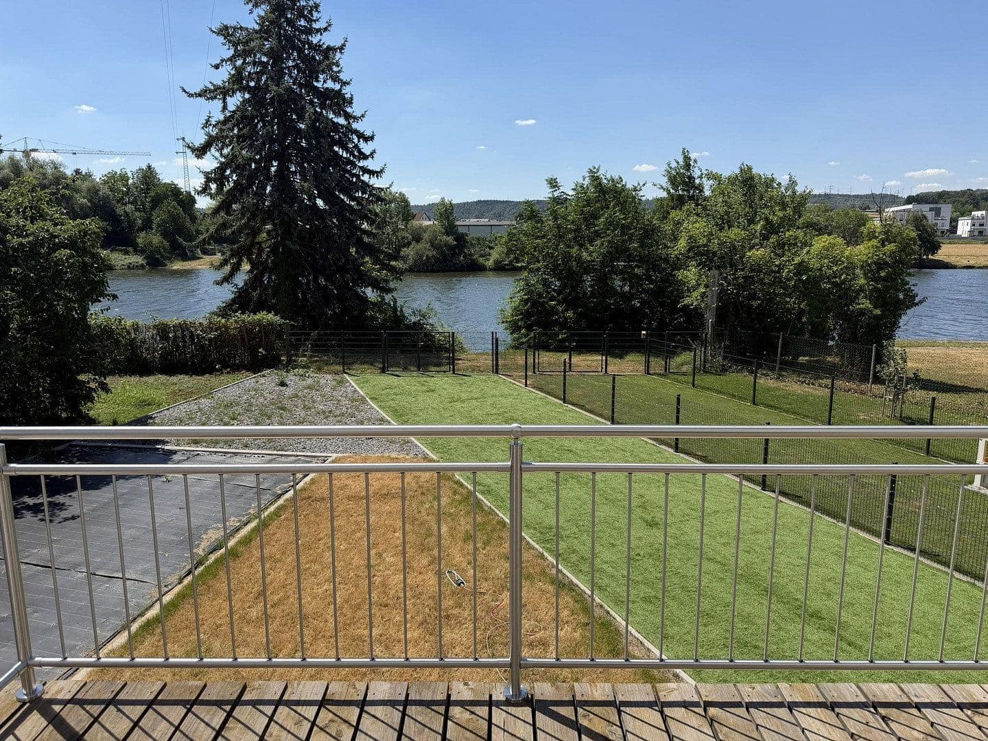 Prenájom domu 140 m², pozemok 500 m², Heilbronnerstrasse 25/1, Neckarzimmern, Bádensko-Wurttembersko Prenájom domu 140 m², pozemok 500 m², Heilbronnerstrasse 25/1, Neckarzimmern, Bádensko-Wurttembersko