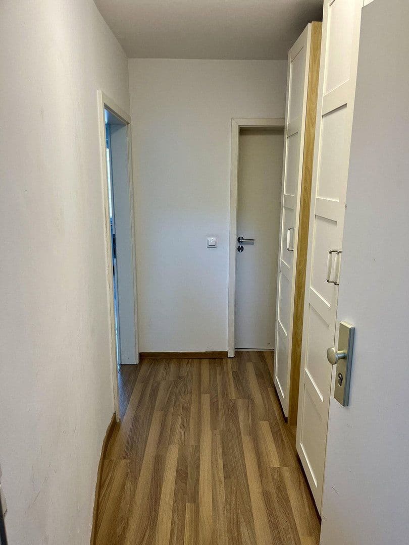 Predaj bytu 1-izbový 33 m², Köln, Severné Porýnie - Westfálsko Predaj bytu 1-izbový 33 m², Köln, Severné Porýnie - Westfálsko