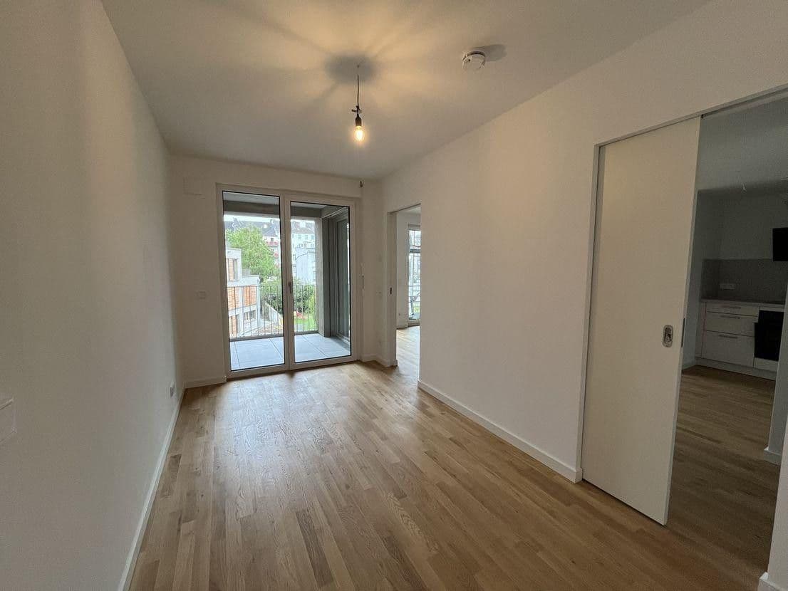 Prenájom bytu 2-izbový 46 m², Berlin, Berlín Prenájom bytu 2-izbový 46 m², Berlin, Berlín
