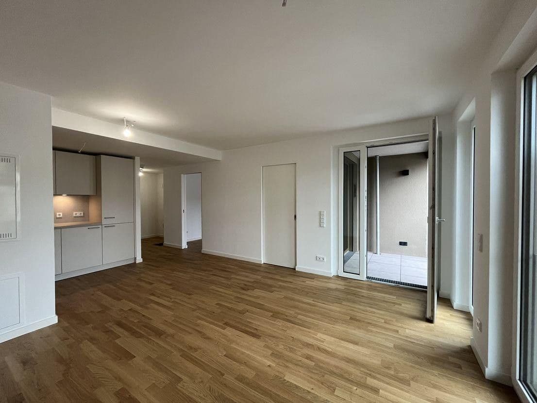 Prenájom bytu 2-izbový 46 m², Berlin, Berlín Prenájom bytu 2-izbový 46 m², Berlin, Berlín