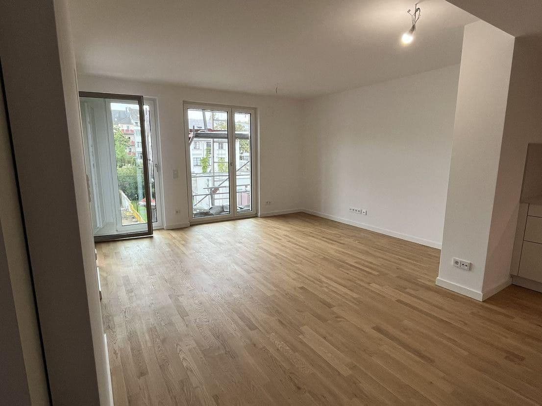 Prenájom bytu 2-izbový 46 m², Berlin, Berlín Prenájom bytu 2-izbový 46 m², Berlin, Berlín