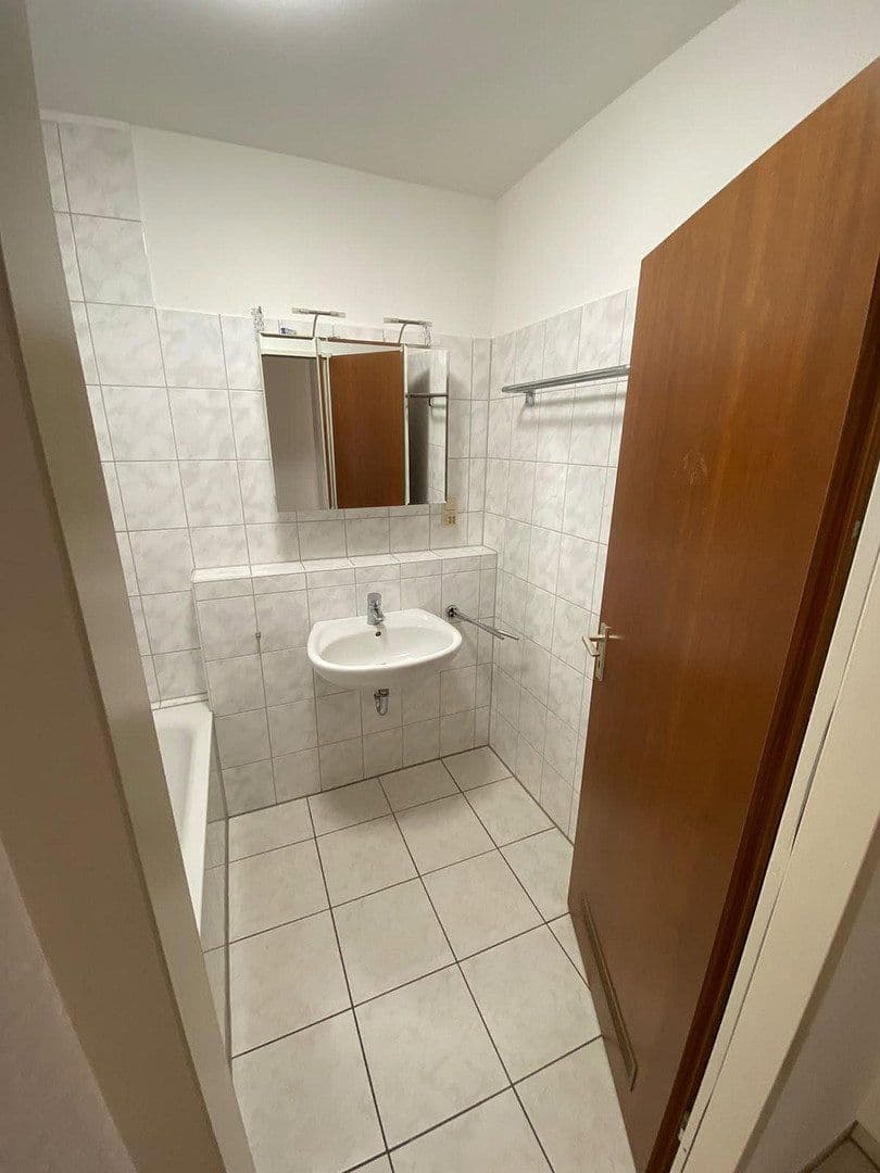 Prenájom bytu 3-izbový 73 m², Lorenz-Görtz-Str. 12, Mönchengladbach, Severné Porýnie - Westfálsko Prenájom bytu 3-izbový 73 m², Lorenz-Görtz-Str. 12, Mönchengladbach, Severné Porýnie - Westfálsko