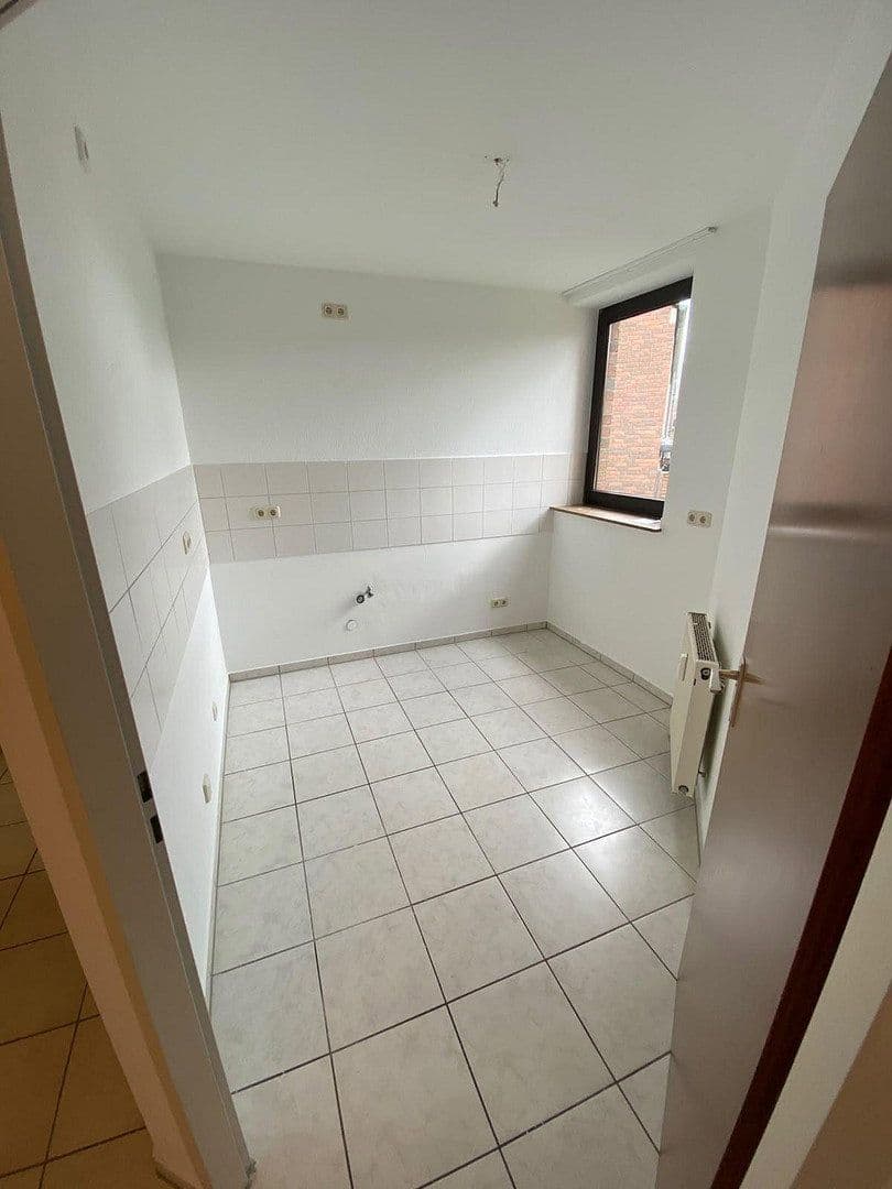 Prenájom bytu 3-izbový 73 m², Lorenz-Görtz-Str. 12, Mönchengladbach, Severné Porýnie - Westfálsko Prenájom bytu 3-izbový 73 m², Lorenz-Görtz-Str. 12, Mönchengladbach, Severné Porýnie - Westfálsko