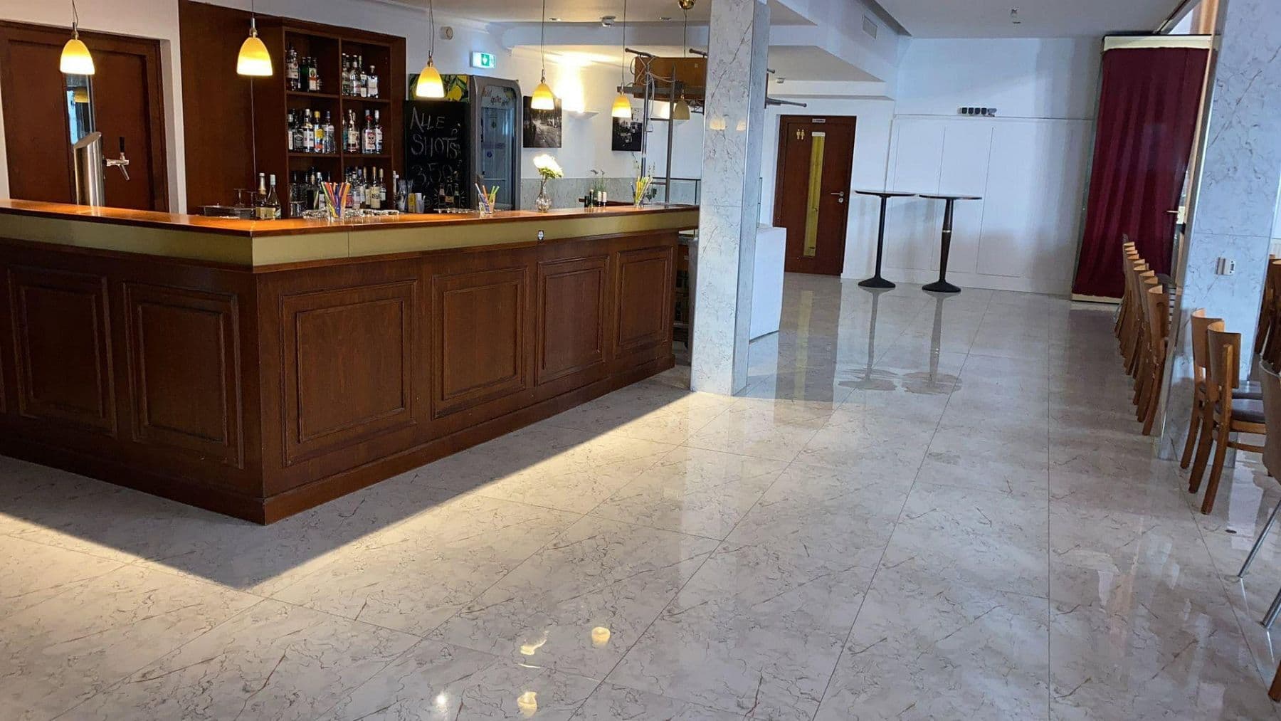 Prenájom nebytového priestoru 750 m², Rüsselsheim am Main, Hesensko Prenájom nebytového priestoru 750 m², Rüsselsheim am Main, Hesensko