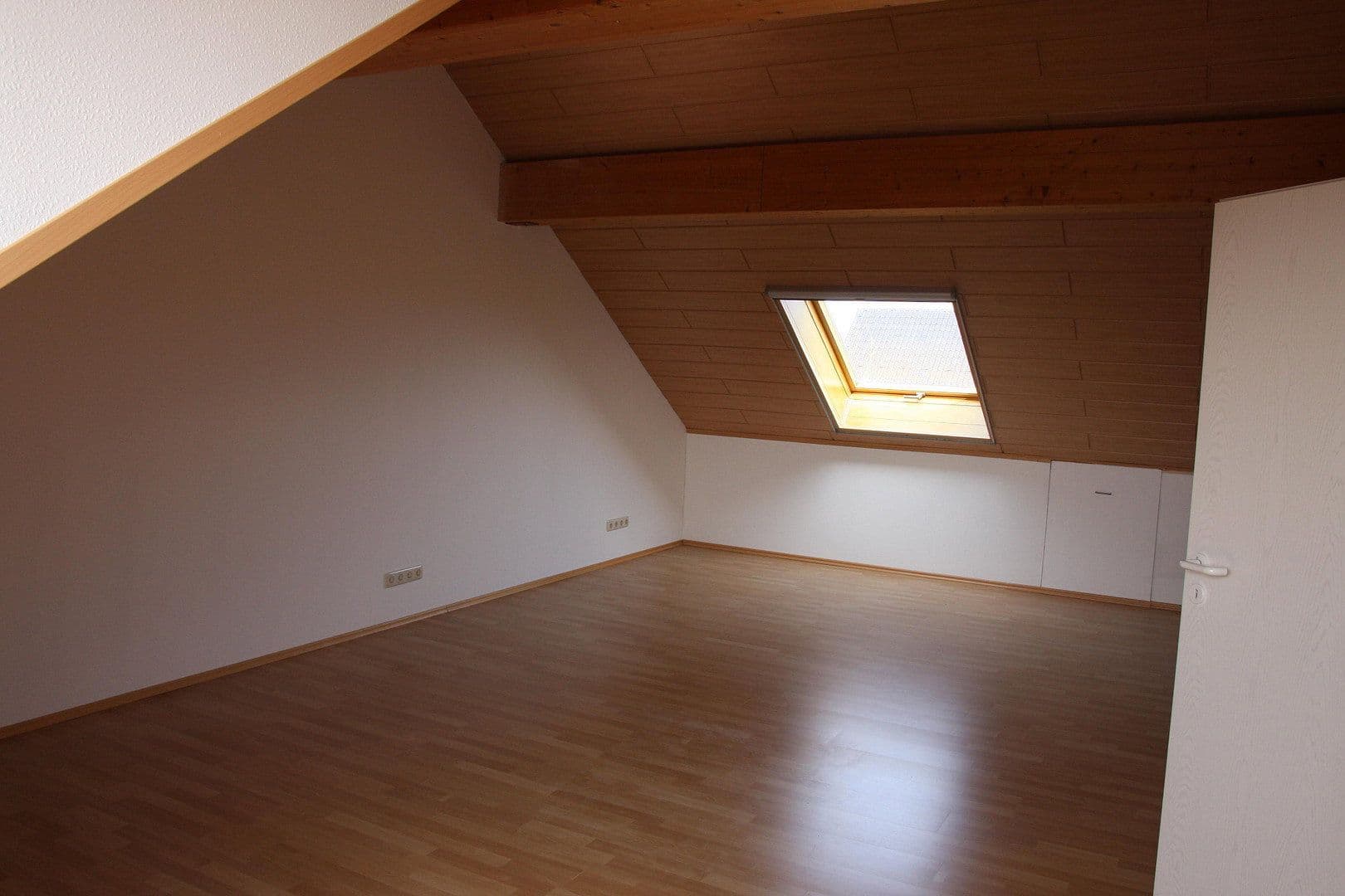 Predaj domu 140 m², pozemok 252 m², Willich, Severné Porýnie - Westfálsko Predaj domu 140 m², pozemok 252 m², Willich, Severné Porýnie - Westfálsko